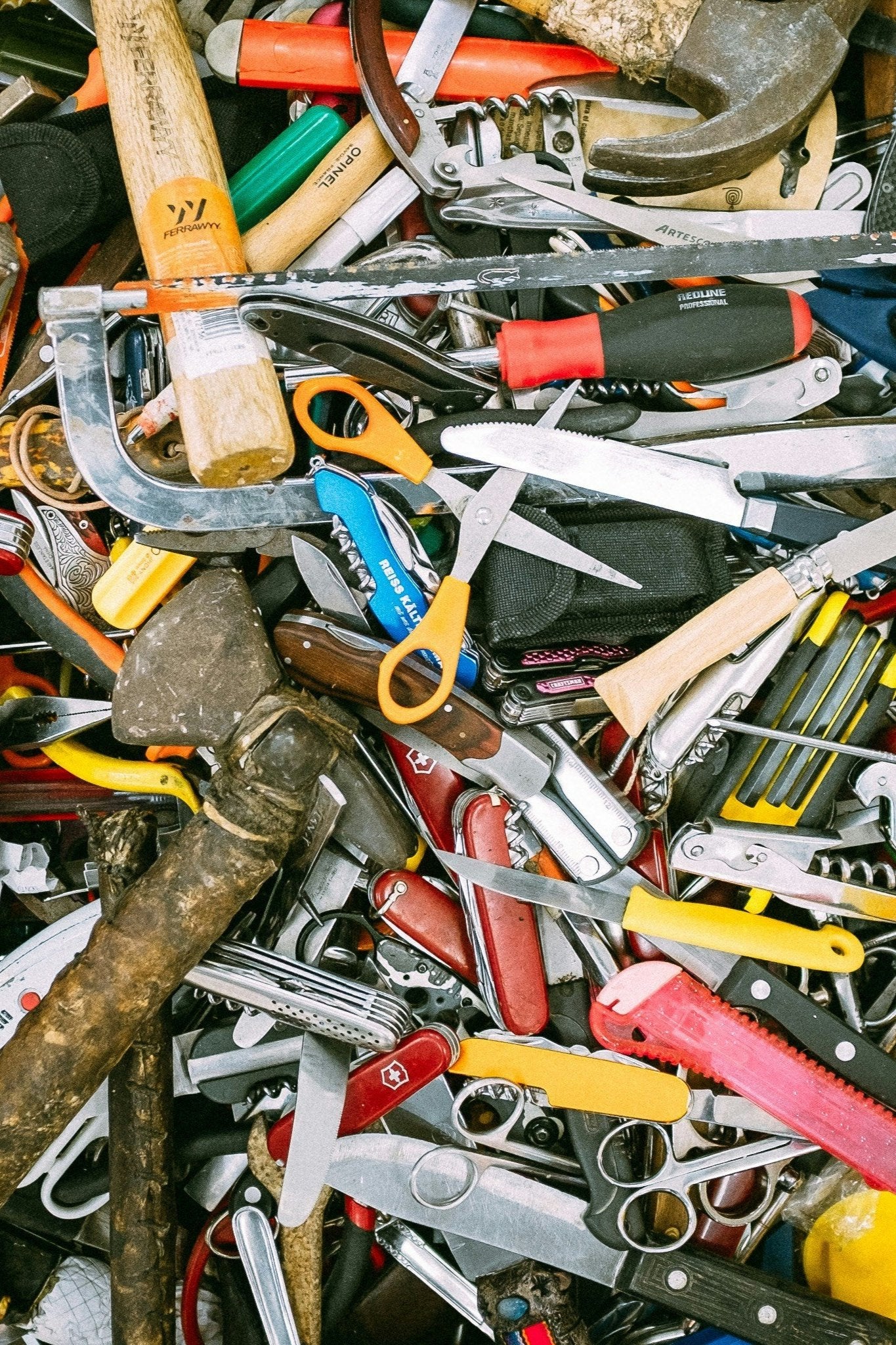 a picture of disorganized tools