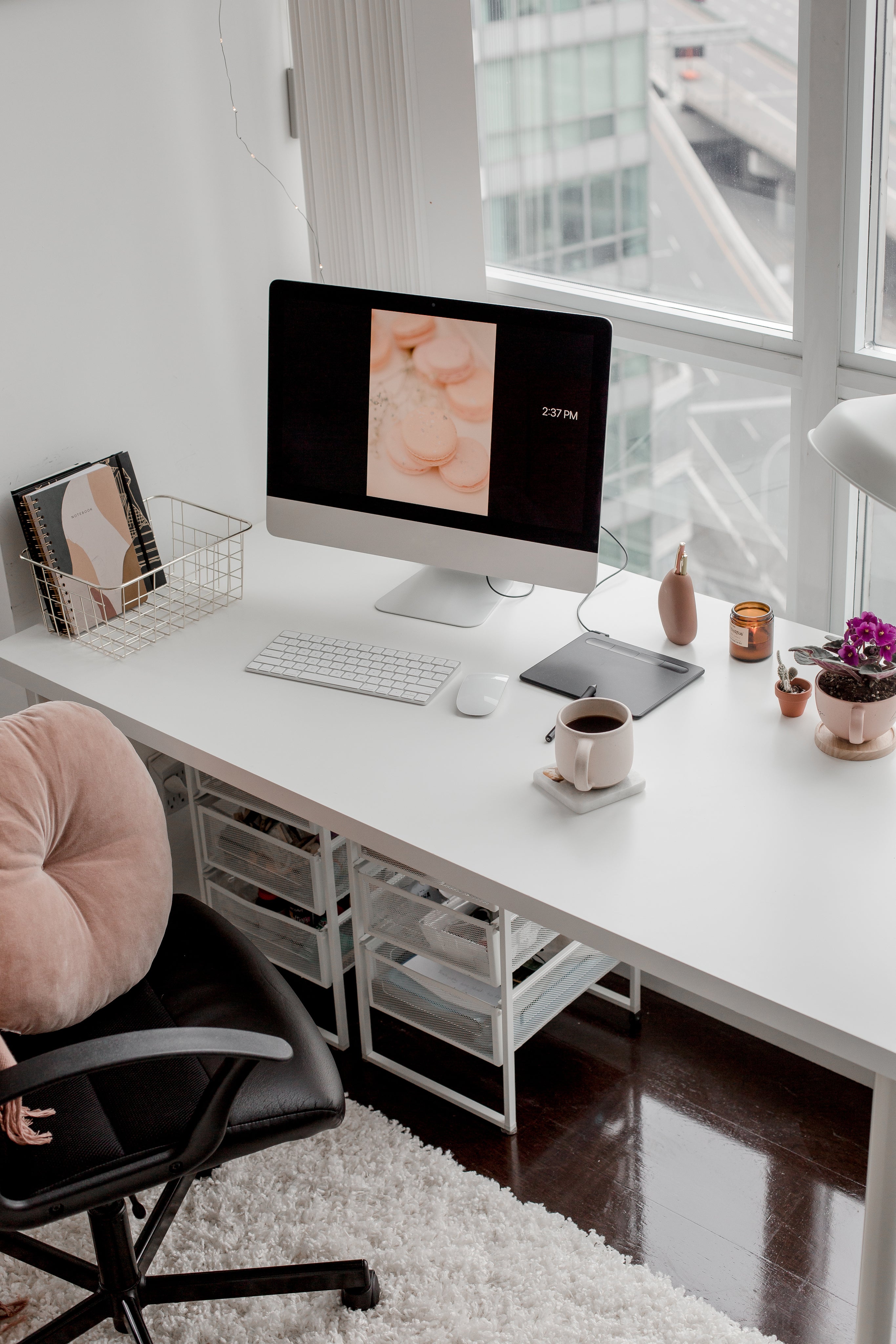 a picture of an organized home office